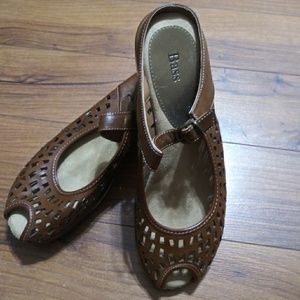 Ladies new Bass leather wedge shoes